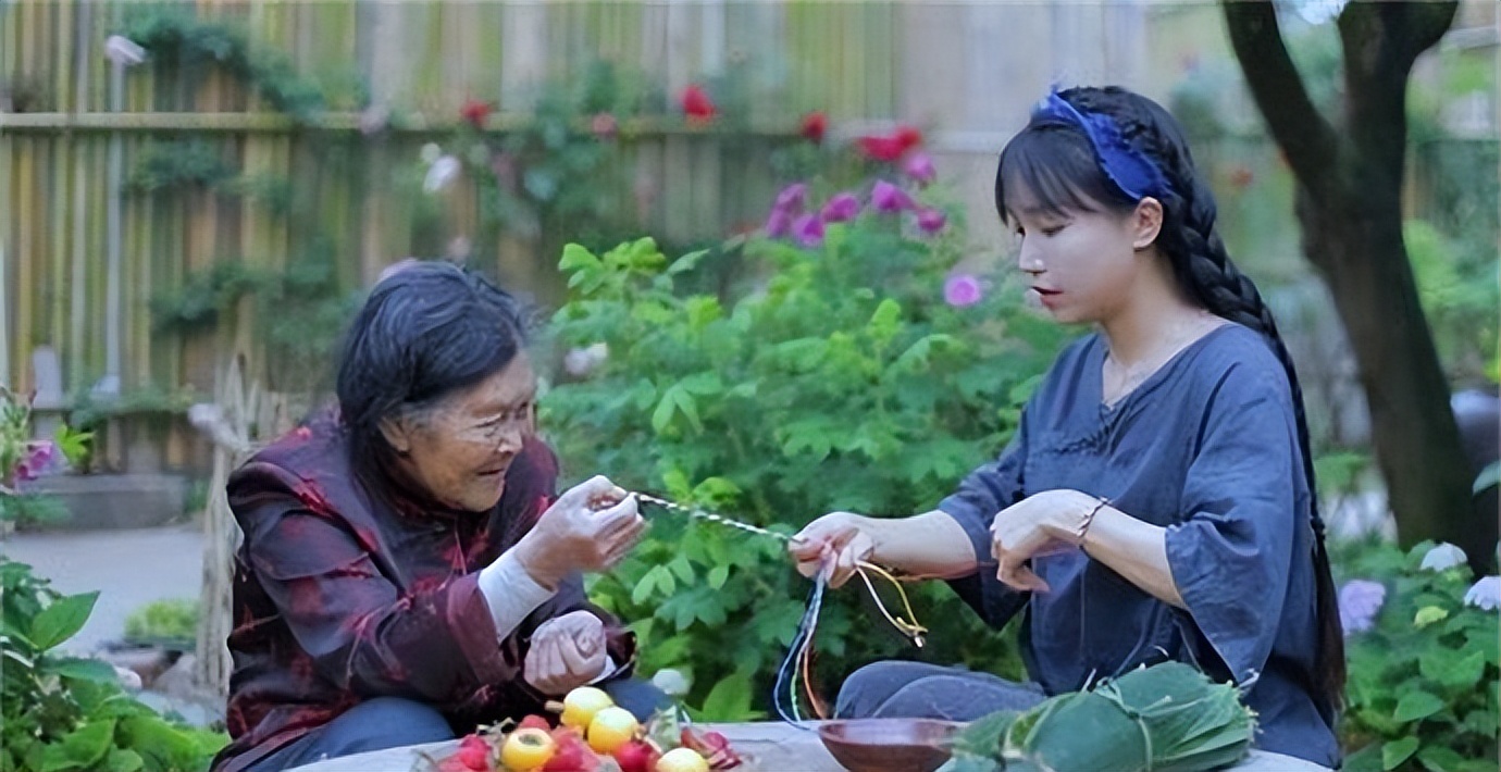 李子柒技能生活怎么样_李子柒的生活技能_李子柒生活方式