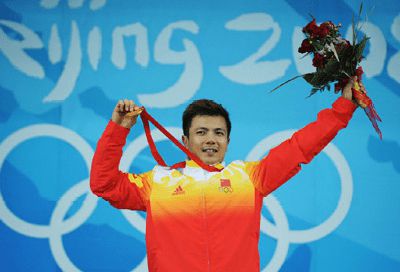 陆勇奥运会举重_男子举重奥运冠军_奥运会男子举重冠军陆永