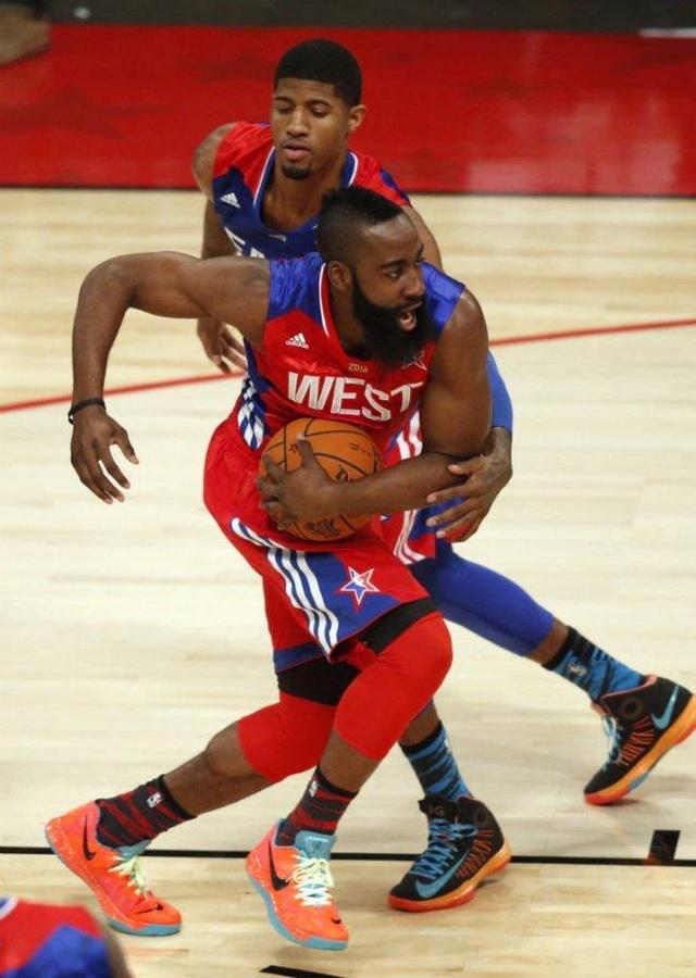 篮球巨星哈登_篮球历史上的哈登_哈登nba历史地位