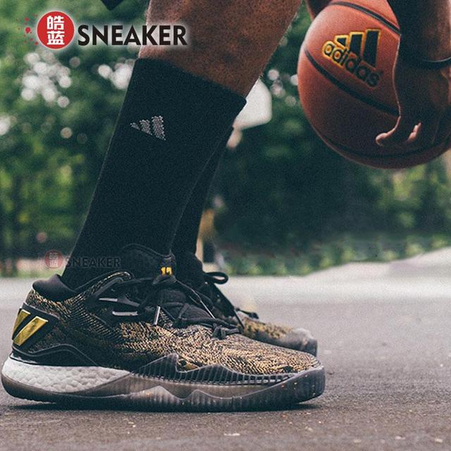 哈登nba历史地位_篮球巨星哈登_篮球历史上的哈登