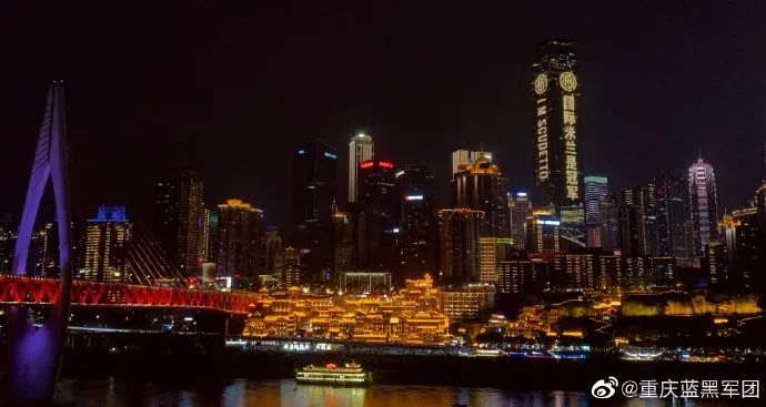 重庆足球名人_重庆的足球明星_重庆足球历史上的名宿