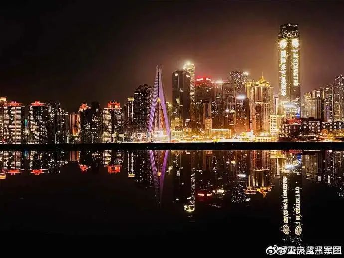 重庆的足球明星_重庆足球名人_重庆足球历史上的名宿